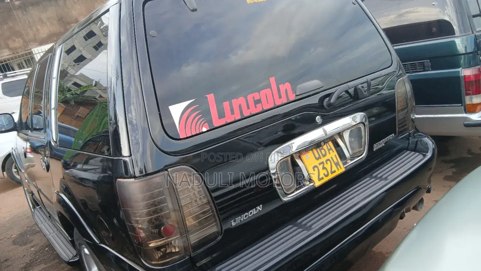 Lincoln Navigator 2003 Black
