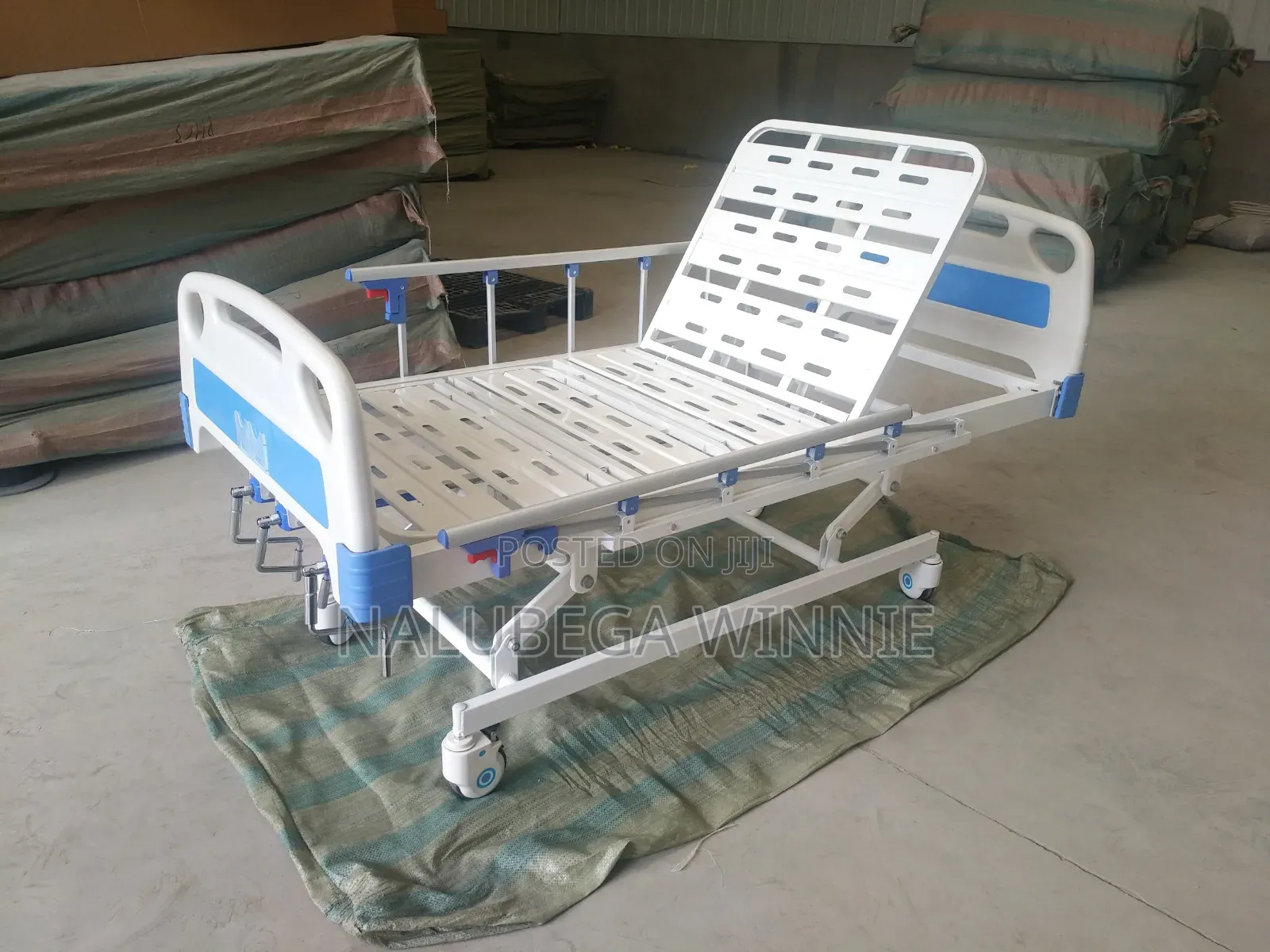 Abs Triple Crack Examination Bed