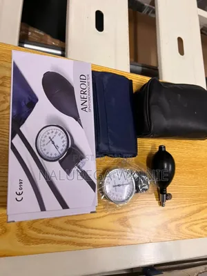 Analog/ Manual Blood Pressure Machine