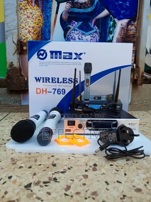 Max Professional Wireless Microphone System