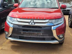 Mitsubishi Outlander 2016 Red