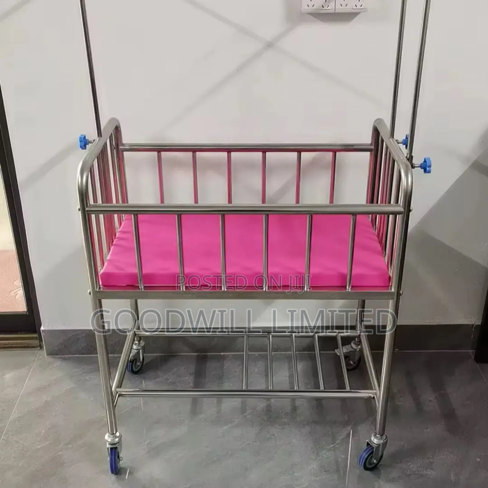 Stainless Baby Bed/Baby Crib
