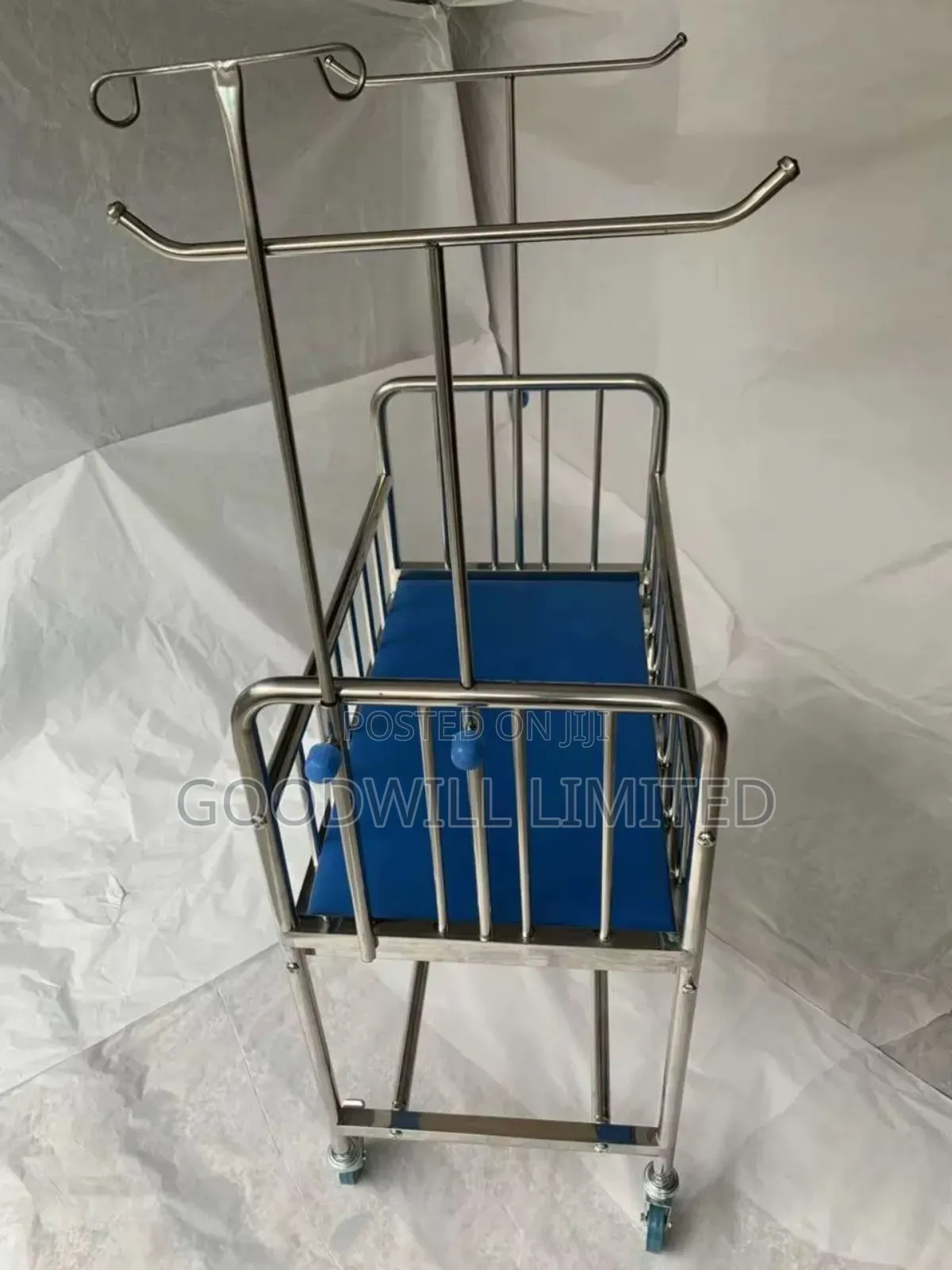 Stainless Baby Bed/Baby Crib