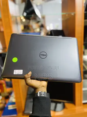 Laptop Dell Latitude 15 E5540 8GB Intel Core I5 HDD 320GB