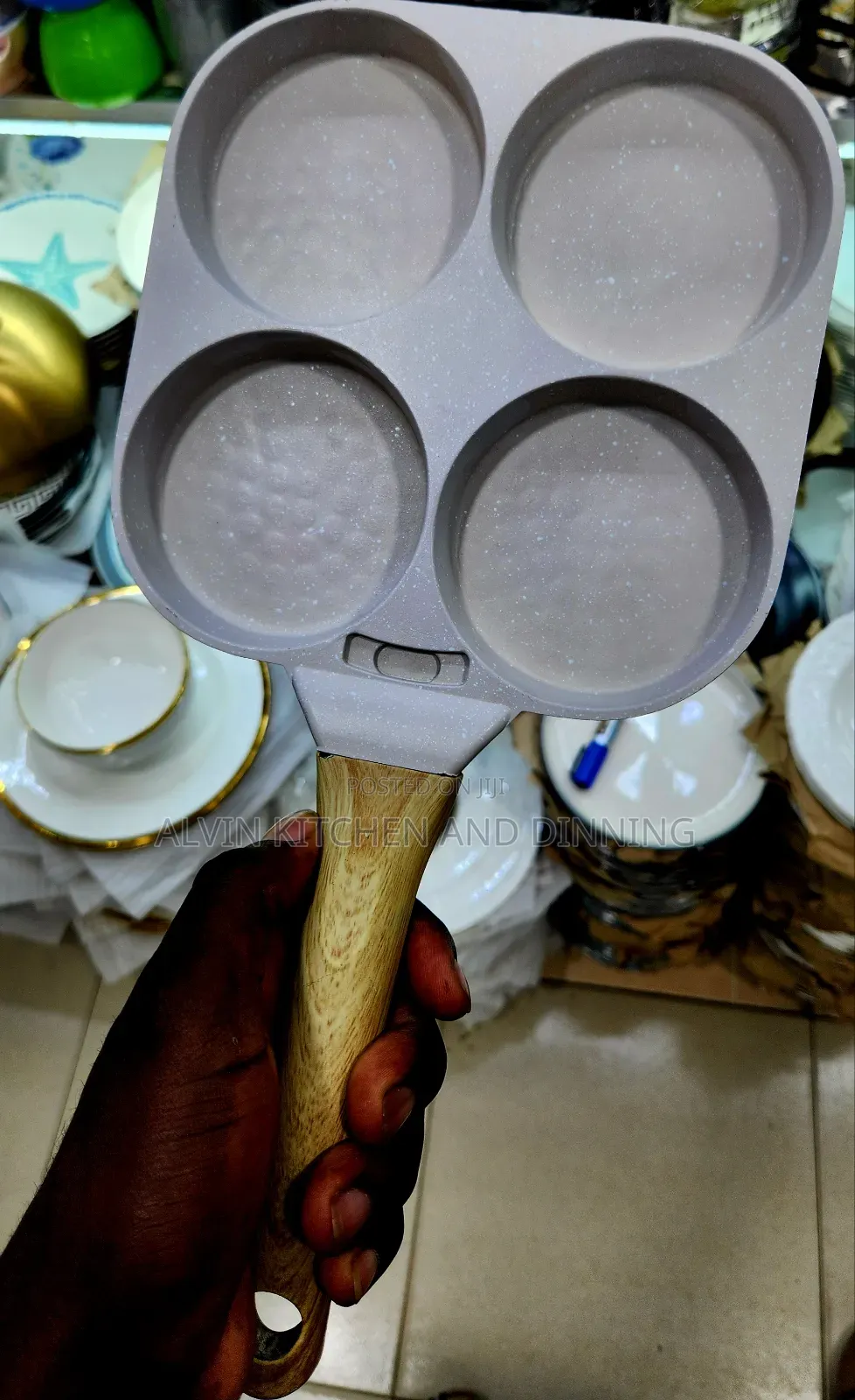 Frying Pan With 4-Hole Nonstick