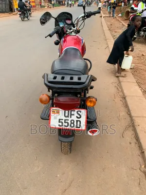 Bajaj CT 110X 2023 Red