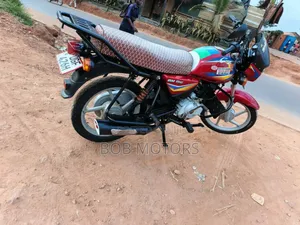 Bajaj CT 110X 2023 Red