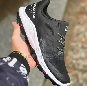 Original Salomon Outpulse Gore-tex Hiking Sneakers