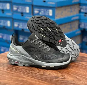 Original Black/Grey Salomon Outpulse Gore-tex Hiking Sneakers