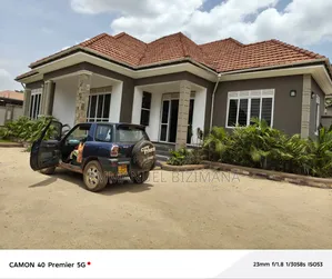 4bdrm House in Wemac Properties, Central Division for sale