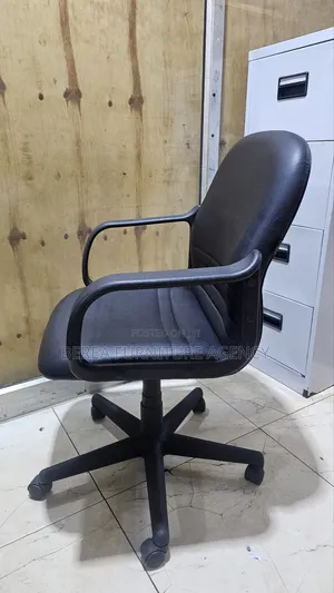 Pure Leather Slightly Used Office Chair