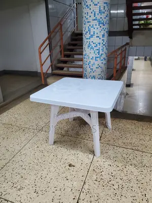 Plastic Tables Plastic Tables