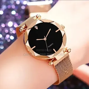 1pc Women's Quartz Watch With Golden-Tone Mesh Band - Stylish Black