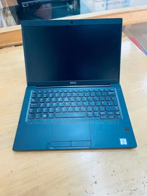 New Laptop Dell Latitude 7390 8GB Intel Core I7 SSD 256GB