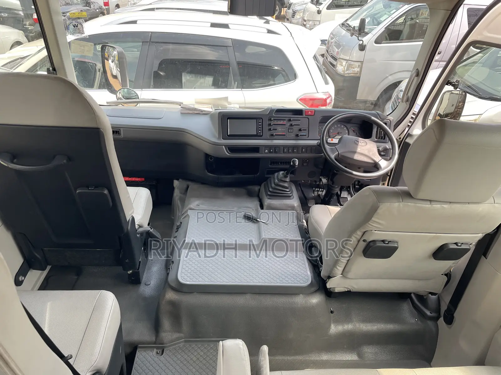 Toyota Coaster 2017 White