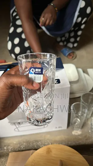 Its Agood Quality Water Glass of 12 Pieces
