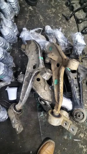 Front Suspension Plates for Toyota Mark X