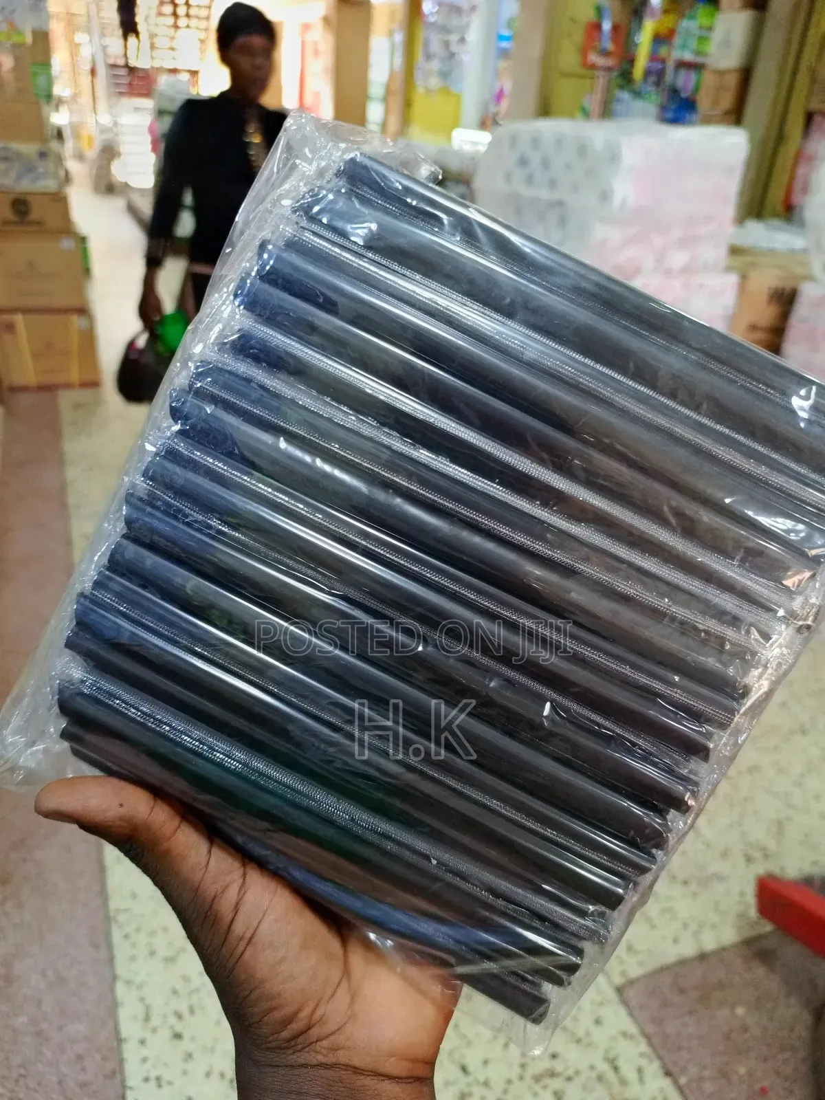 Black Plastic Drinking Straws 100pcs