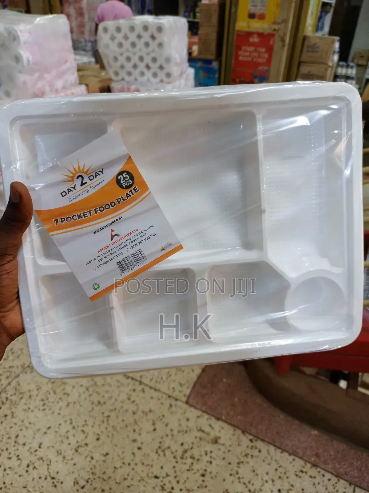 7 Pocket Food Plates 25pcs