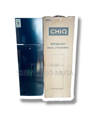 Chiq 220l Double Door Refrigerator - Black, 3-Year Warranty