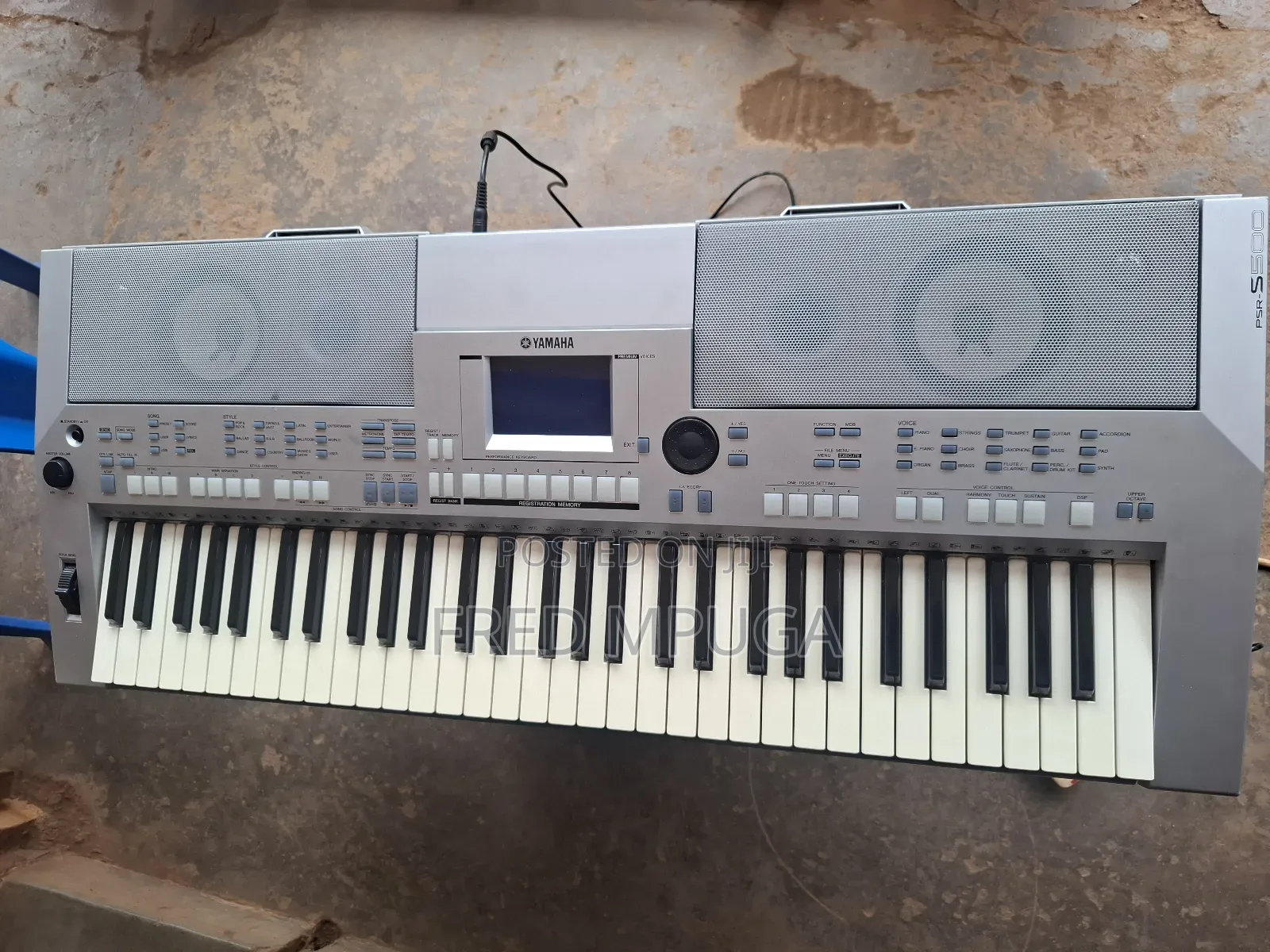 Keyboard Yamaha S500
