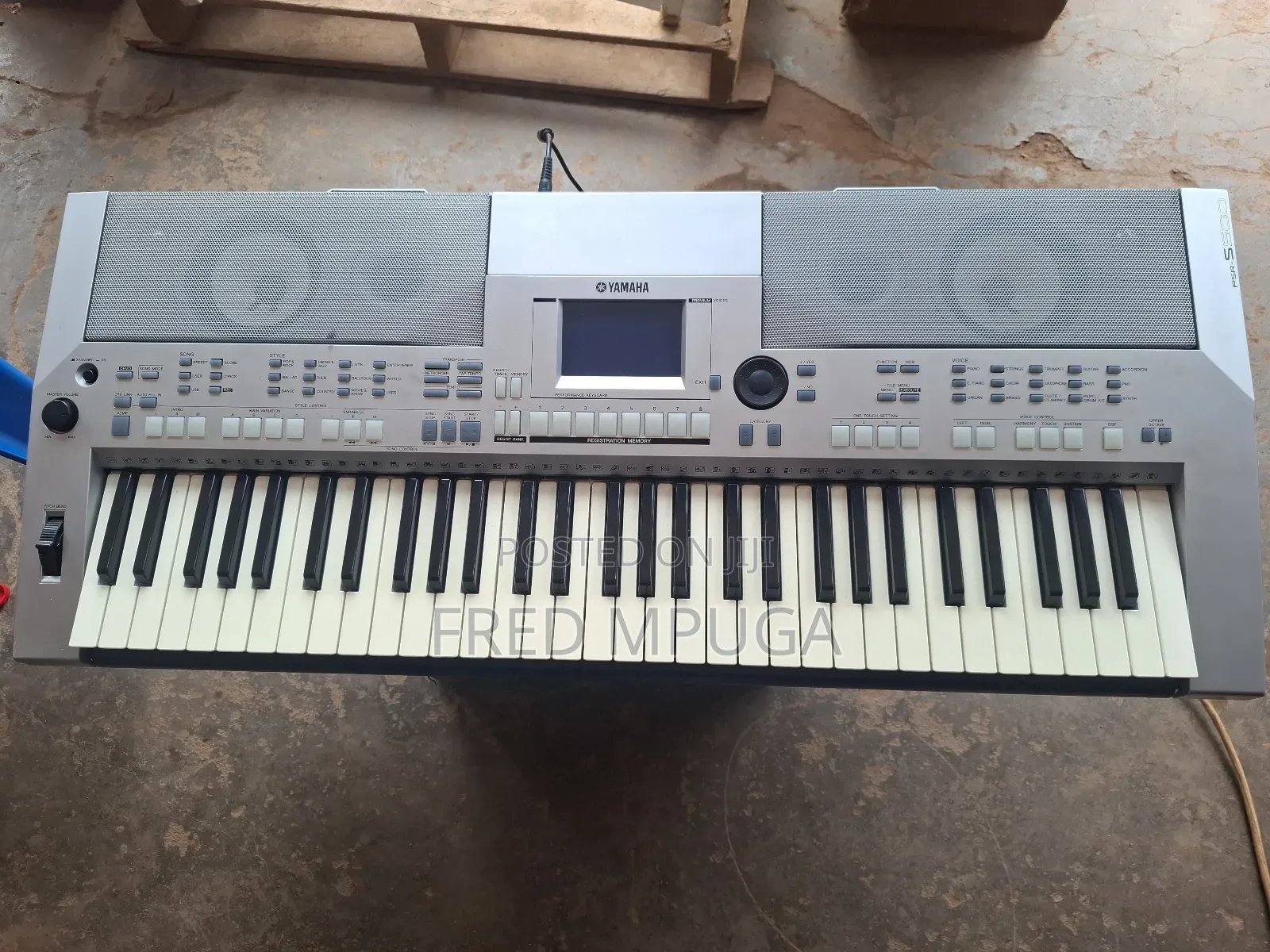 Keyboard Yamaha S500