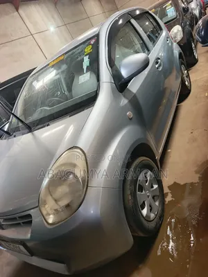 Toyota Passo 1.0 AWD 2012 Silver