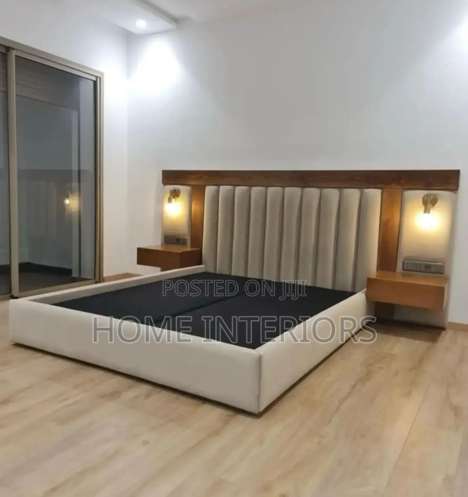 5 by 6 Bed With Led Lights