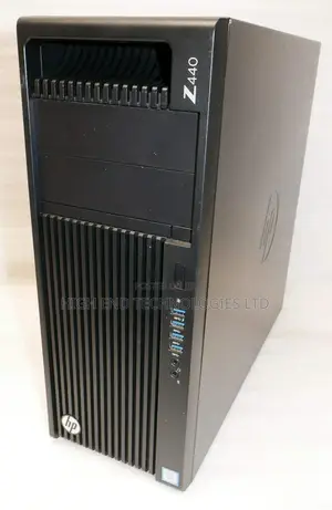 Server HP ProLiant DL20 Gen10 64GB Intel Xeon SSD 1T