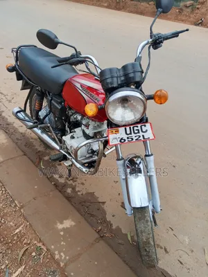Bajaj Boxer 100 2024 Red