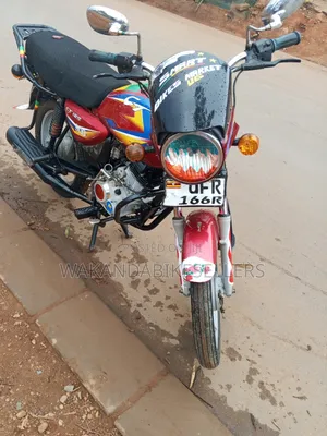 Bajaj Boxer 100 2022 Red