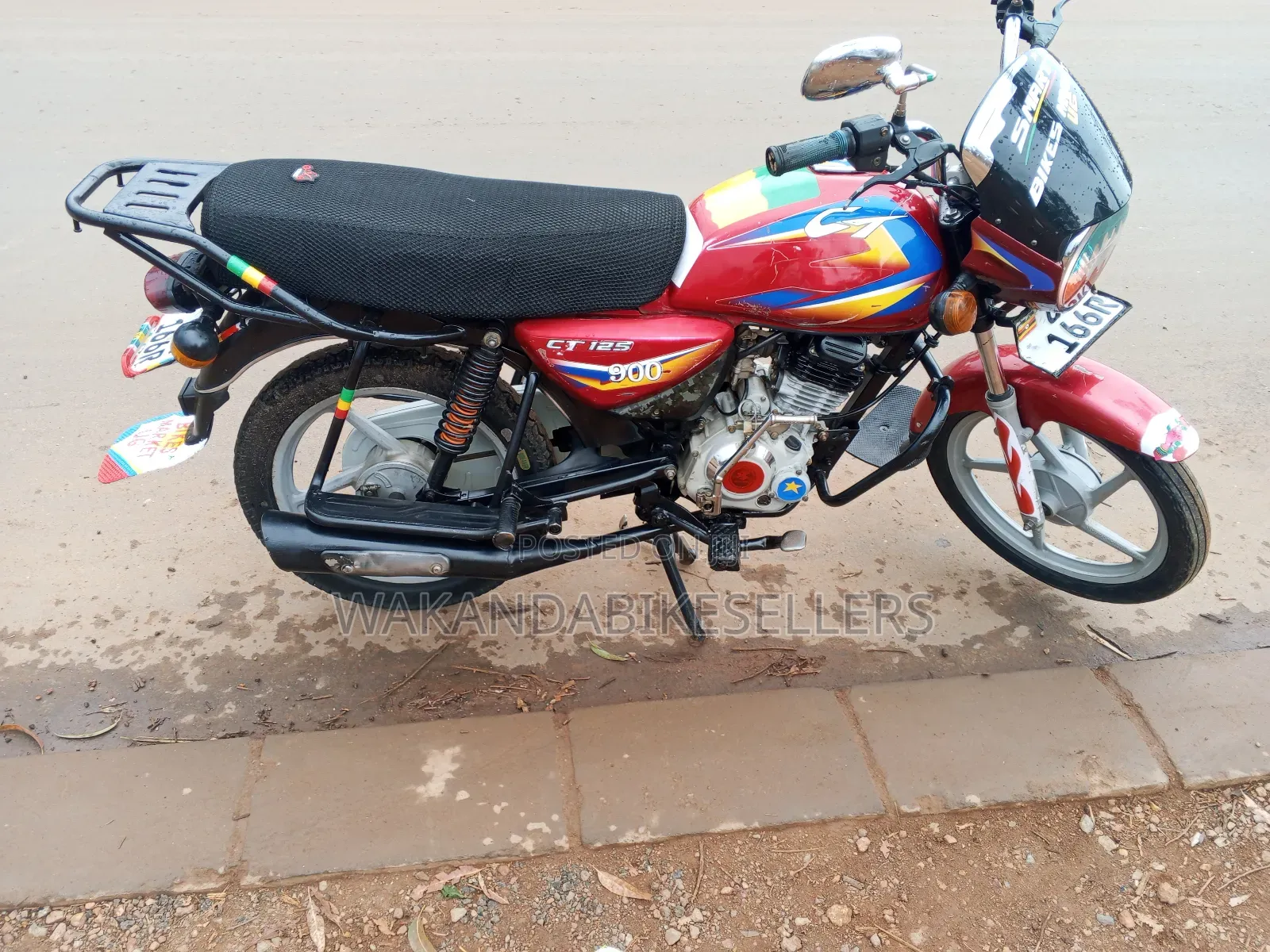 Bajaj Boxer 100 2022 Red