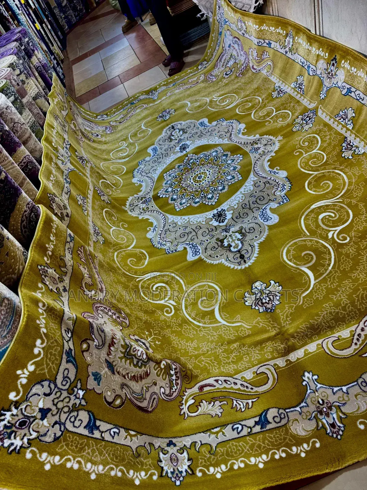 Fancy Center Carpets