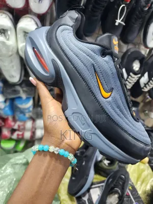 Air Max Portal Racer