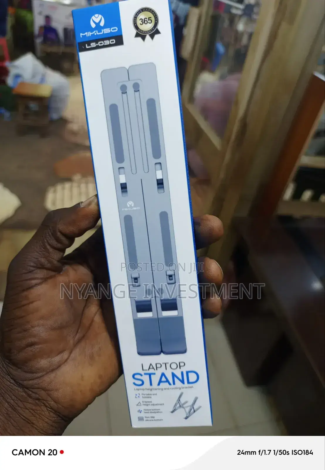 Metallic Laptop Stand . Laptop Stand