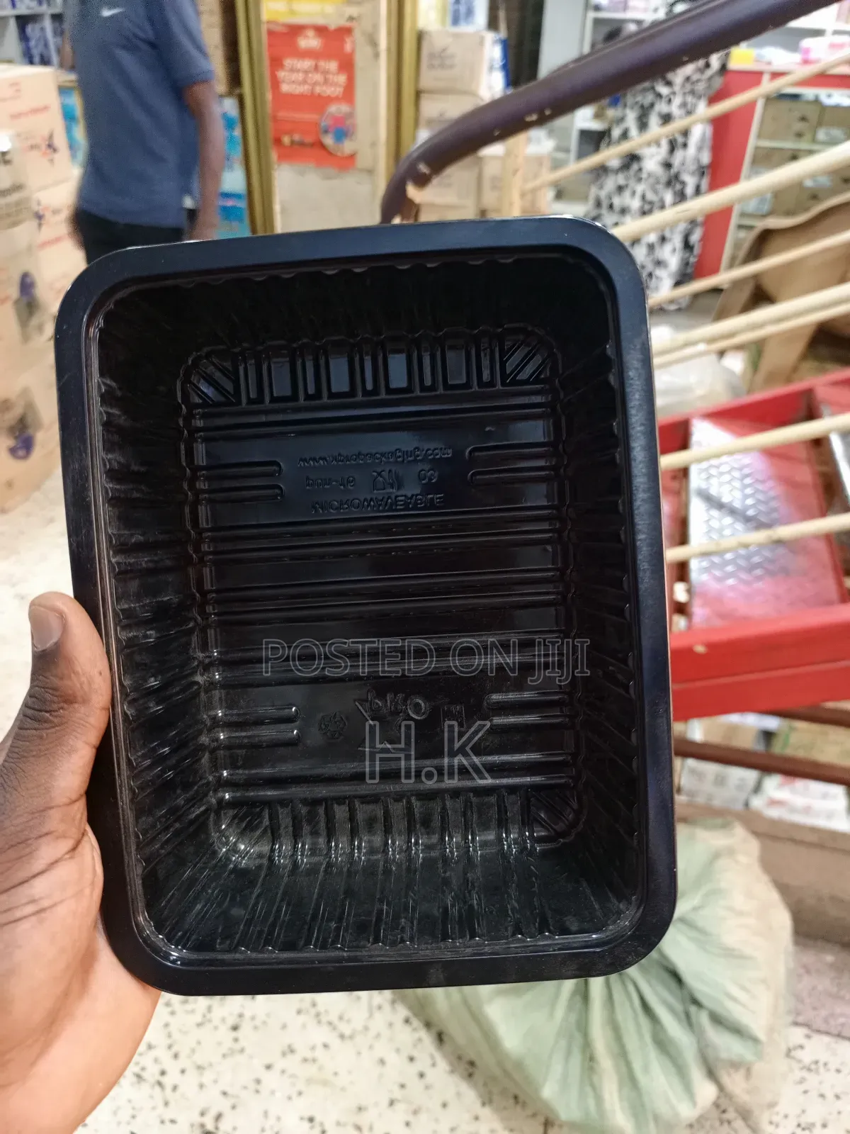 25pcs Black Plastic Packaging Tray With Covers