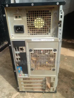 Desktop Computer Dell OptiPlex 390 4GB Intel Core i5 HDD 256GB