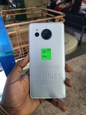 Sharp Aquos sense7 128 GB Silver