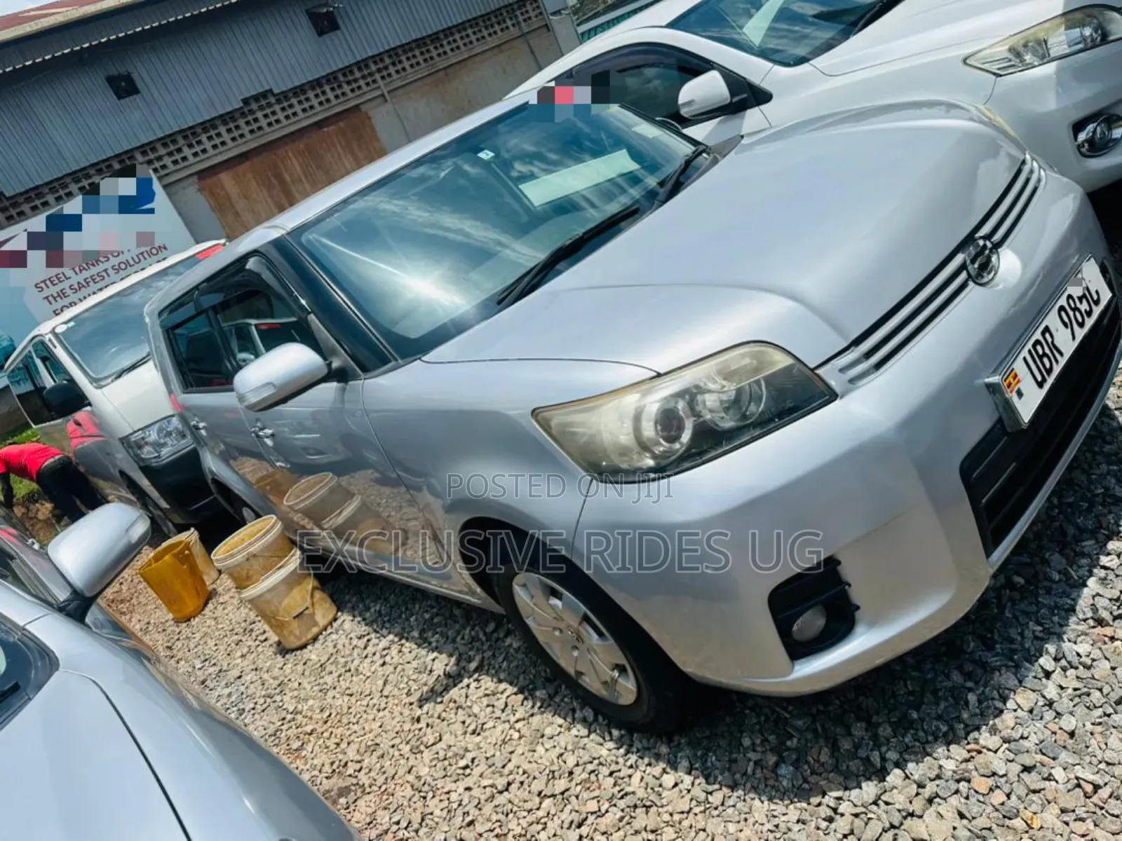 Toyota Corolla Rumion 2011 Silver