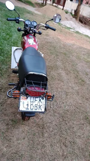 Bajaj Boxer 2021 Red