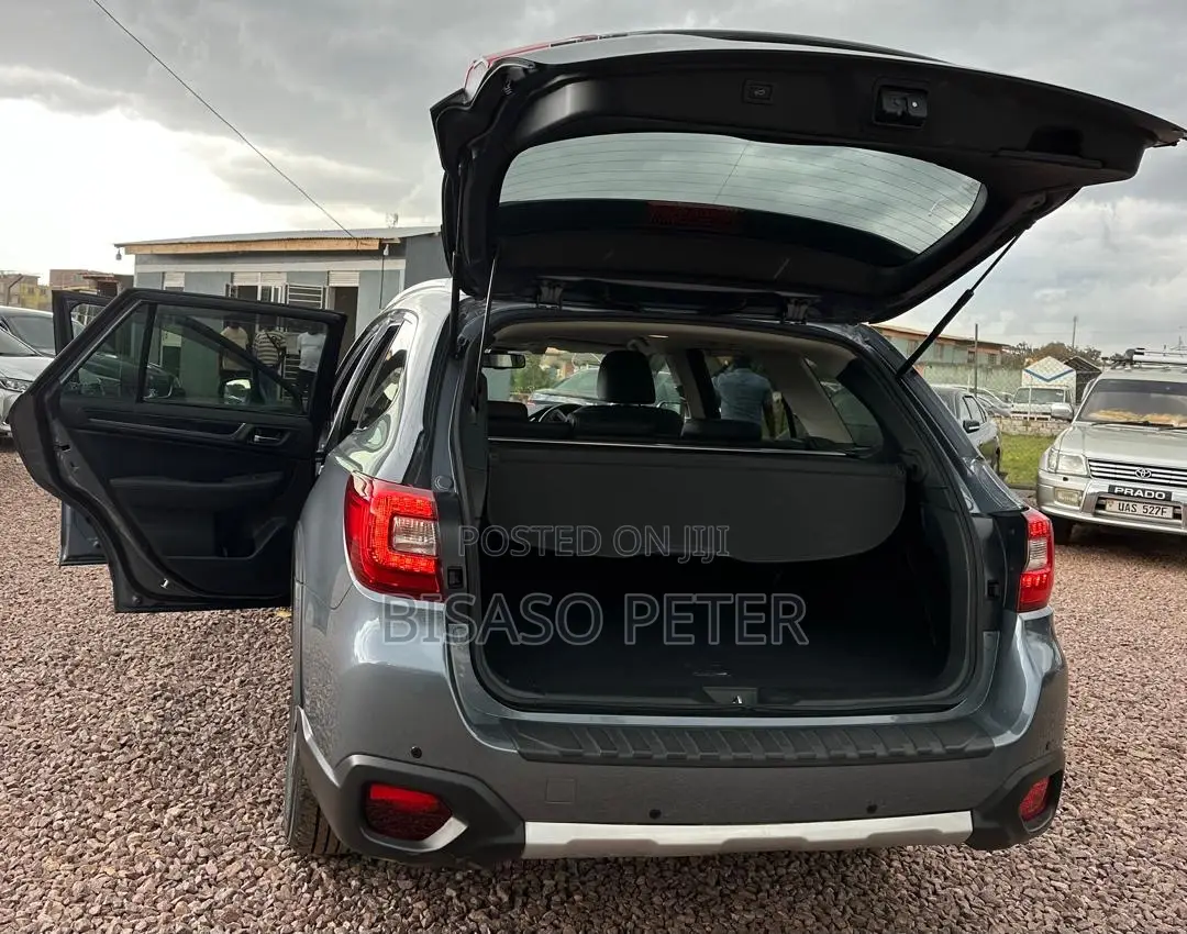 Subaru Outback 2.5i Premium AWD 2016 Gray