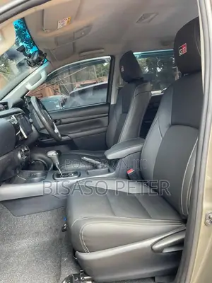 Toyota Hilux SR5+ 4x4 2017 Brown