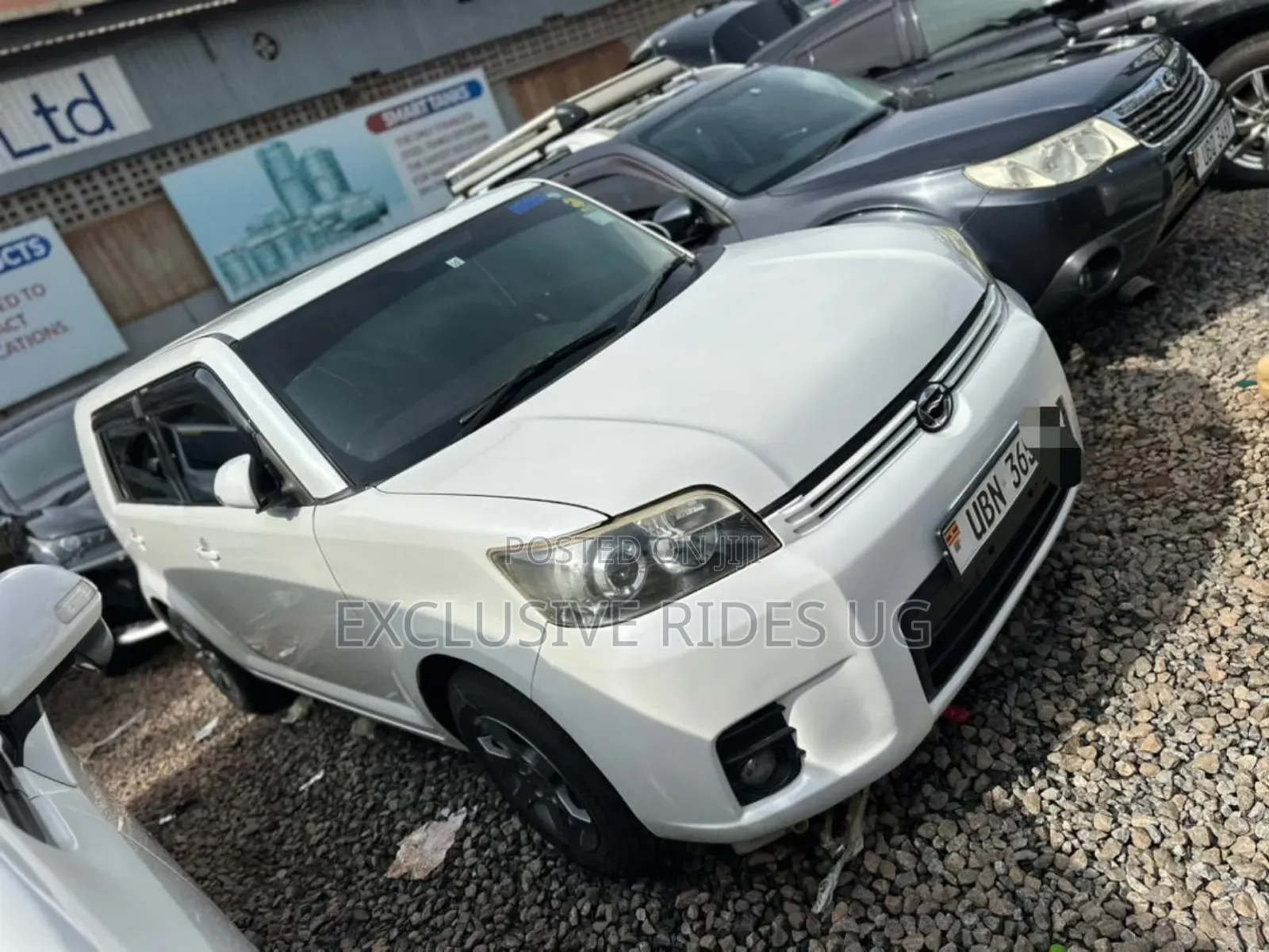 Toyota Corolla Rumion 2010 White