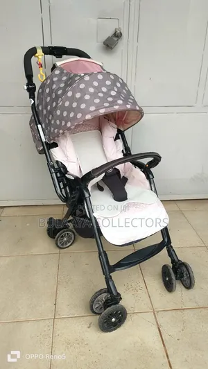 Japanese Aprica Baby Stroller, Foldable, Light Weight, 18kgs Max