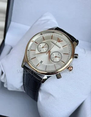Black Leather Emporio Armani Men's Classy Analog Wrist Time Piece
