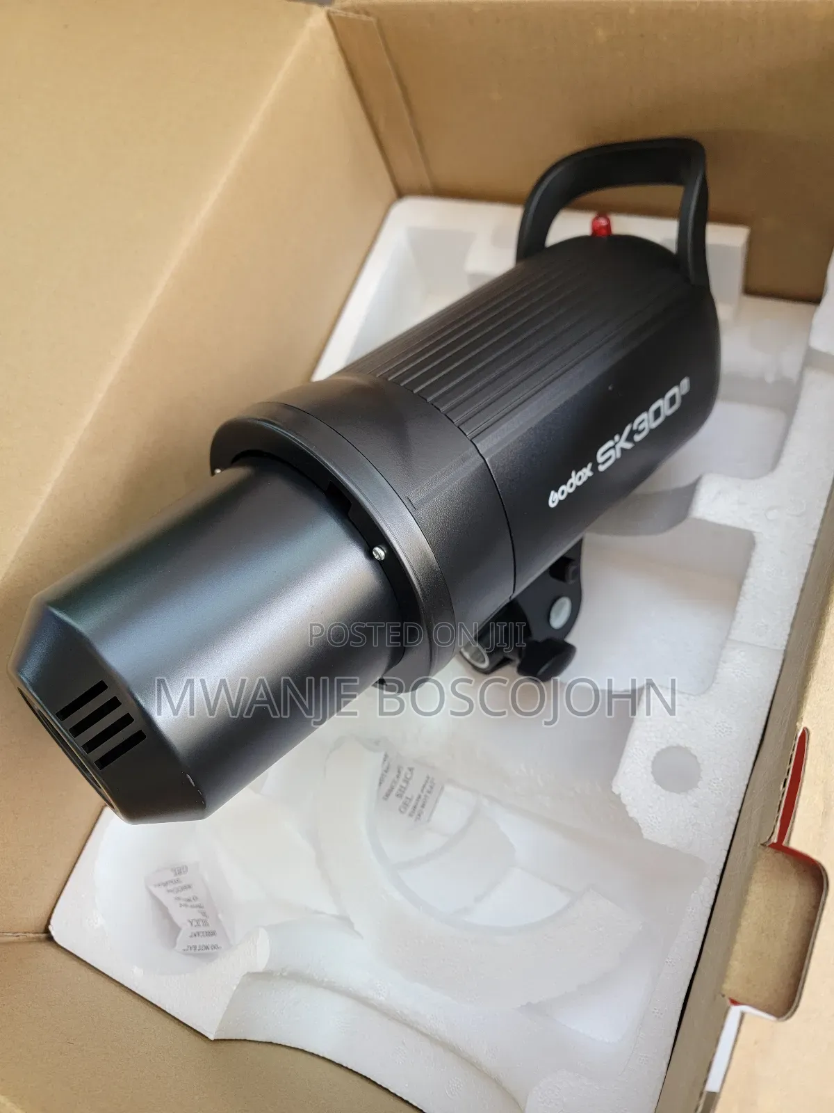 Godox Sk300