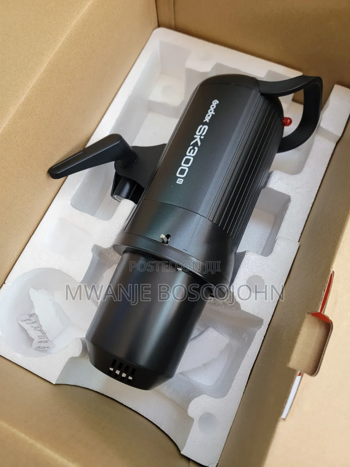 Godox Sk300