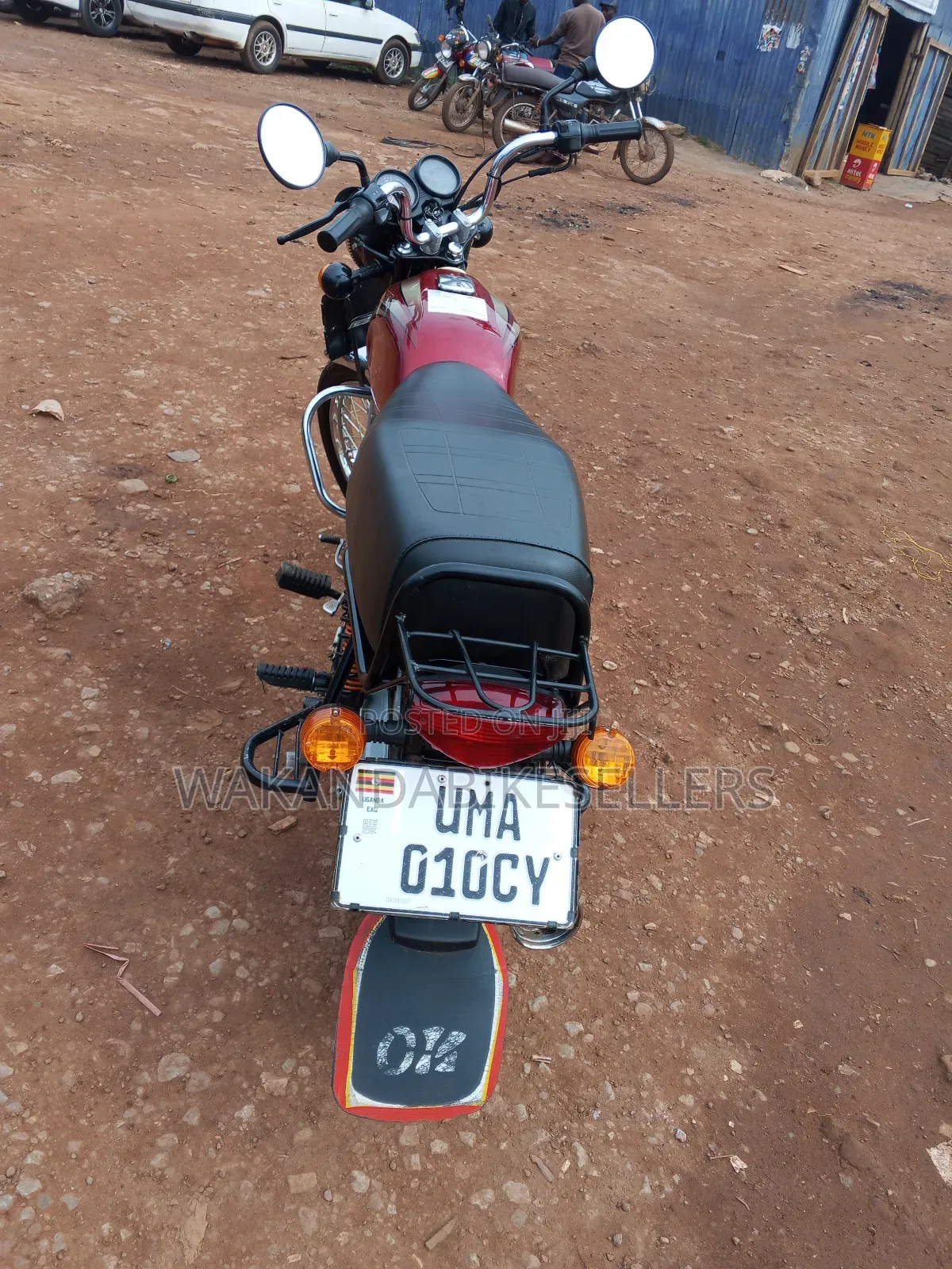 Bajaj Boxer 100 2025 Red