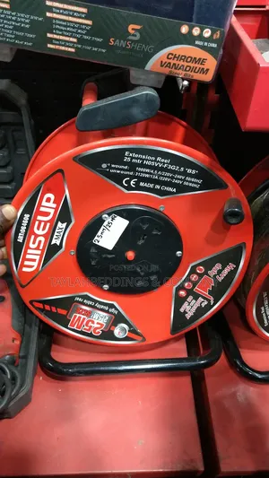 Wiseup Heavy Duty Extension Reel 2.5x25m Industrial Electric Cable
