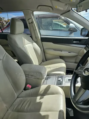 Subaru Outback 2.5i 2011 Black